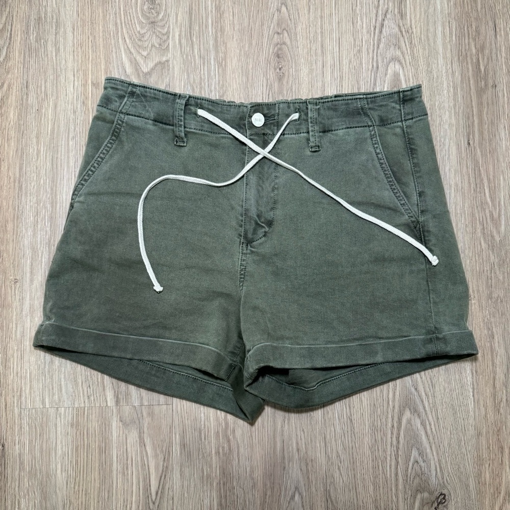 PAIGE Christy Shorts Women’s Size 28 Olive Green Elastic Back Drawstring Cuffed - Picture 2 of 12